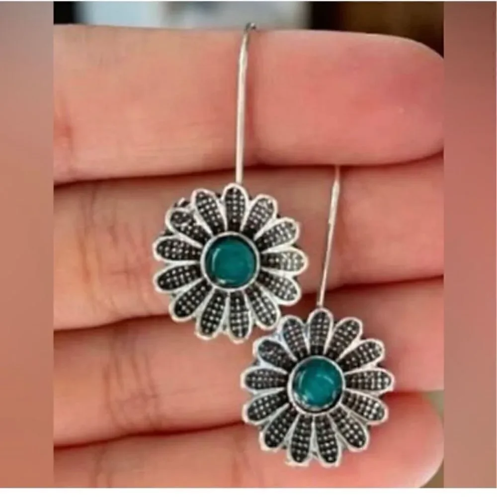 Flower statement earrings #165 - Picture 8 of 9